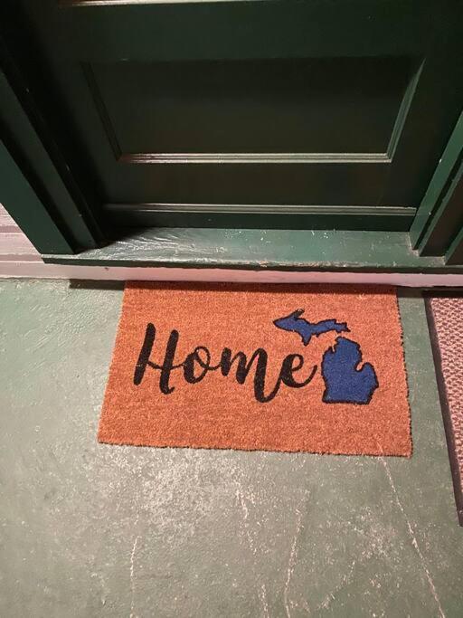 Big Blue Lake Cottages, Llc - Cottage #5 Holton Екстериор снимка